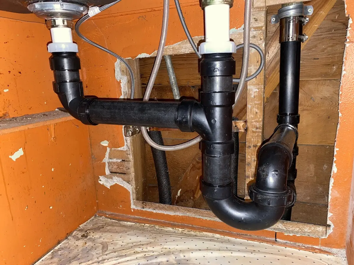 Professional Pipe Bursting equipment and tools on the job in Rosemount
